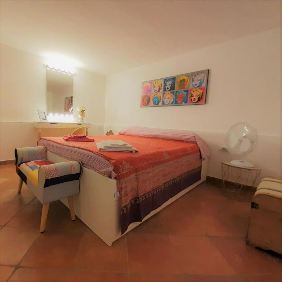 Movie Star Apartment With Garden Firenze Eksteriør billede